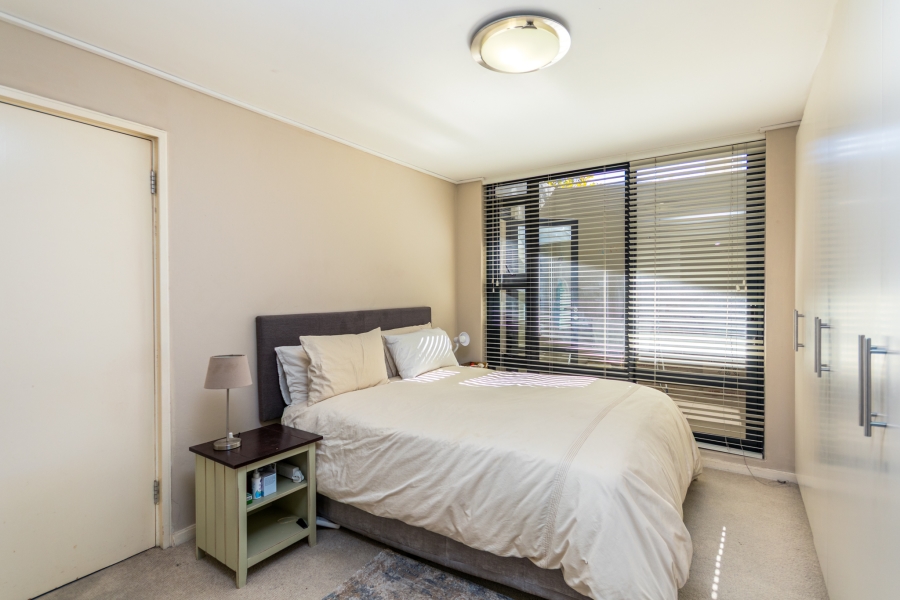 To Let 2 Bedroom Property for Rent in Gardens Western Cape